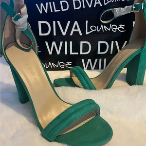 THE PERFECT SHOE: This stunning pair of heels is ideal for every occasion